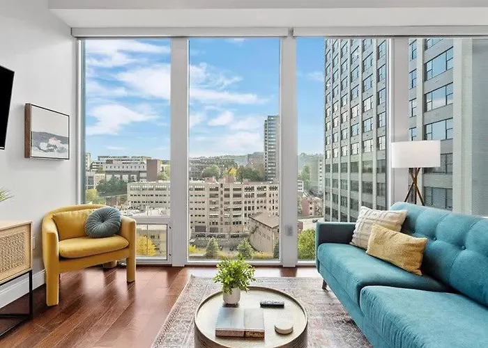 Cozysuites Roomy 1br, Ppg Paints Arena, Pitts Pittsburgh