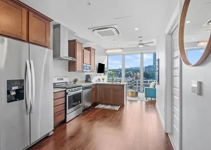 Cozysuites Roomy 1br, Ppg Paints Arena, Pitts *